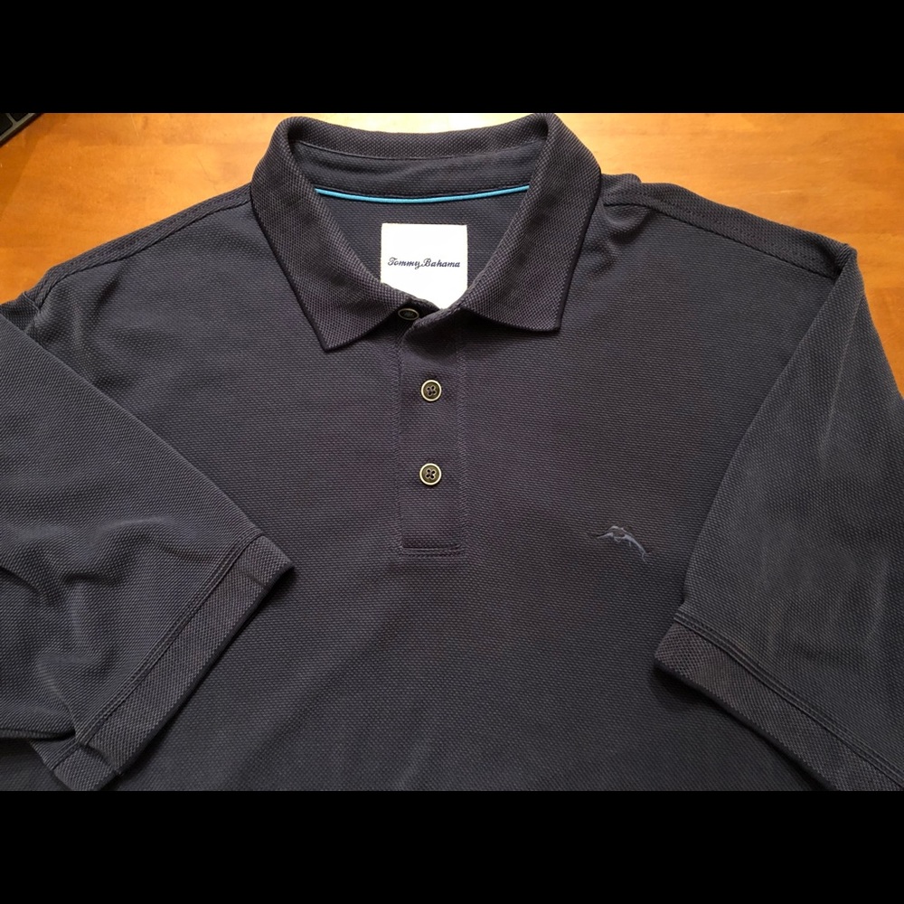 Tommy Bahama men’s Navy shirt sleeve polo Lg $18